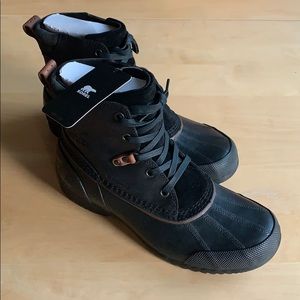 NWT - Sorel Ankeny Mild Weather Waterproof Boot